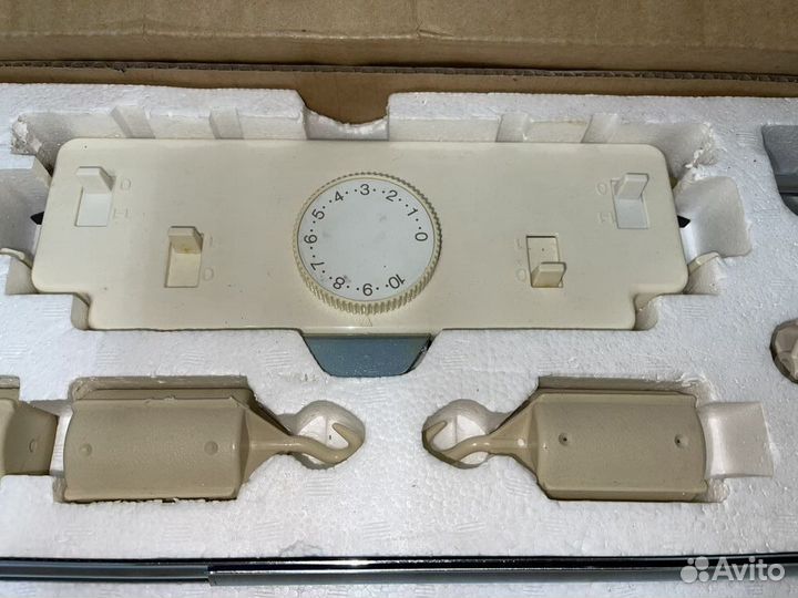 Вторая фонтура Silver Reed SRJ70