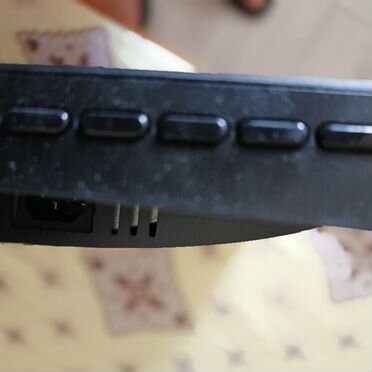 Монитор Philips 223V7Q