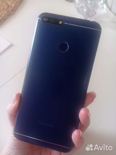 Мобильные телефоны honor 7а pro