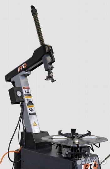 Автоматический шиномонтажный станок TM7 Технокар