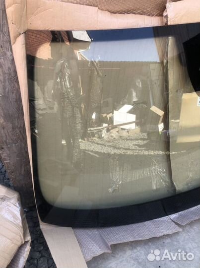 Стекло лобовое touareg nf оригинал