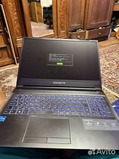 Продам игровой ноутбук gigabyte G5 GD RTX 3050
