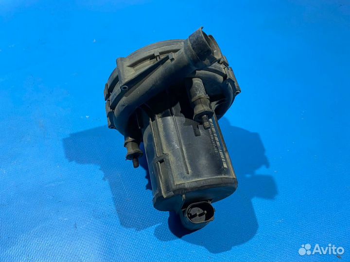 Насос воздушный BMW X5 E53 99-06г
