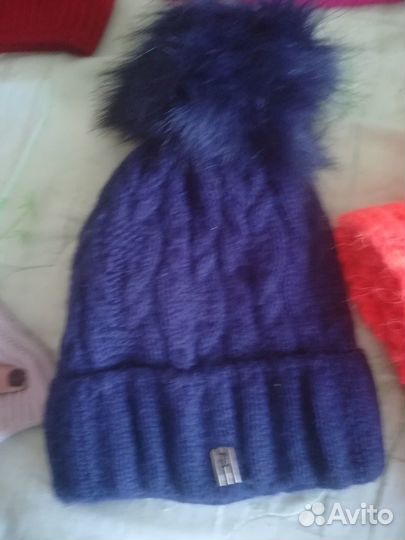 Шапки для девочек, разные, новые и б/у