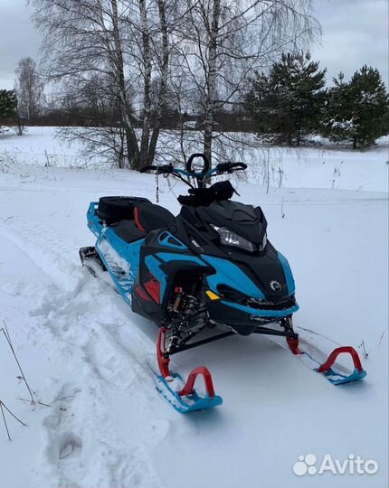 Снегозод Lynx Boondocker RE 3700 850 E-tec