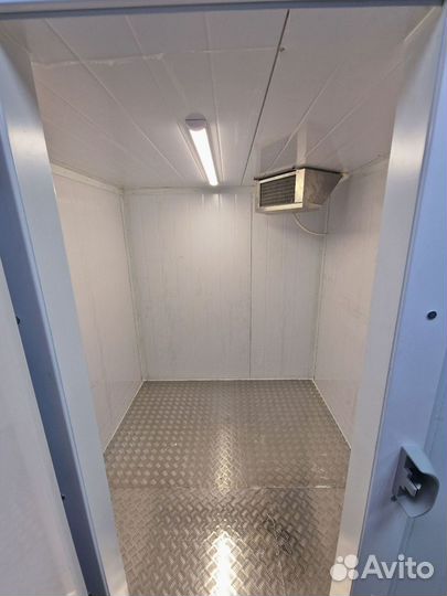 Холодильная камера для цветов