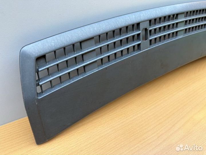 Решетка капота Land Rover Range Rover 3