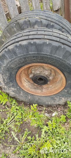 Ось на телегу