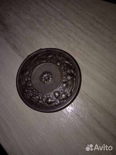 Пудреница ленэмальер СССР