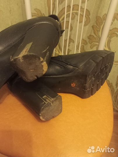 Зимние женские сапоги 38