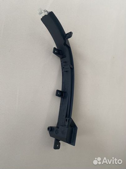 Поворотник Volkswagen Touareg NF левый