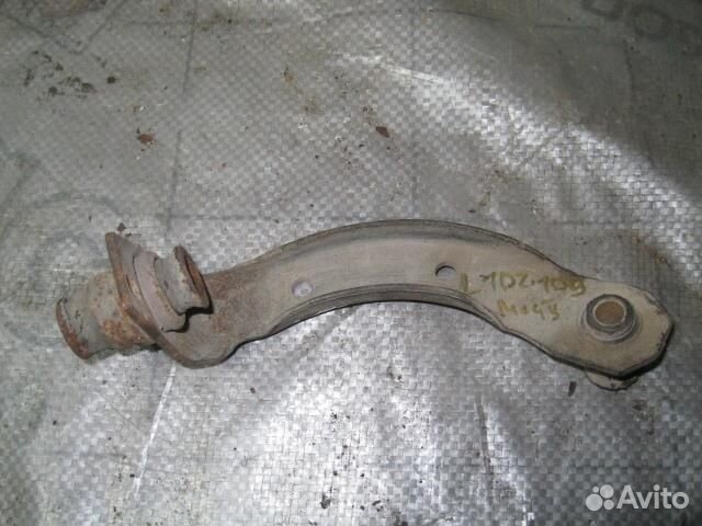 Кронштейн передней балки от Renault Megane II 200