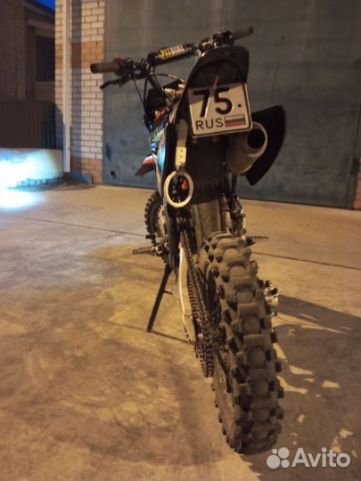 Продам regulmoto medalist