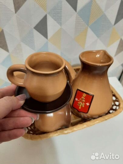 Набор глиняной посуды для кофе