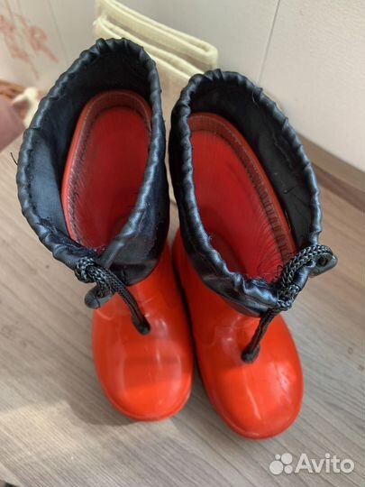 Детские резиновые сапоги