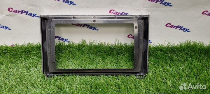 Переходная рамка магнитолы Toyota Tundra 2008-2013