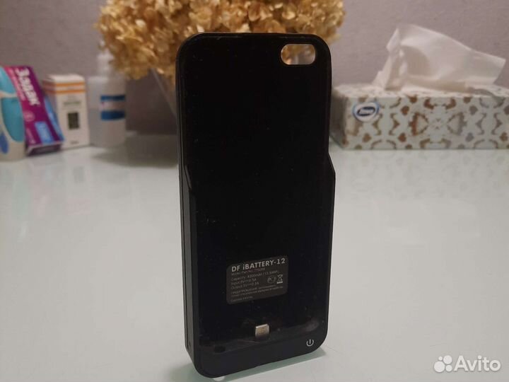 Зарядный чехол на iPhone 5s