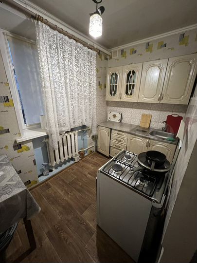 3-к. квартира, 50 м², 2/2 эт.