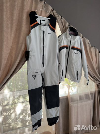 Костюм яхтинный musto