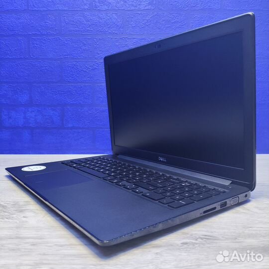 Ноутбук Dell Latitude 3500
