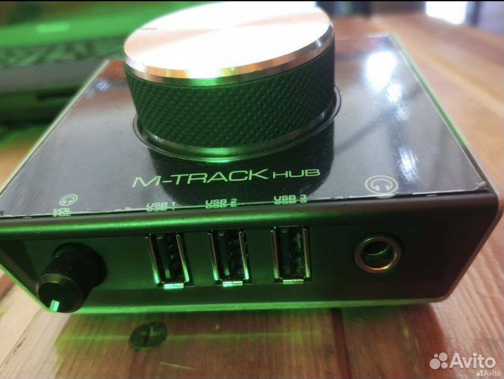 Внешнее звуковая карта M audio