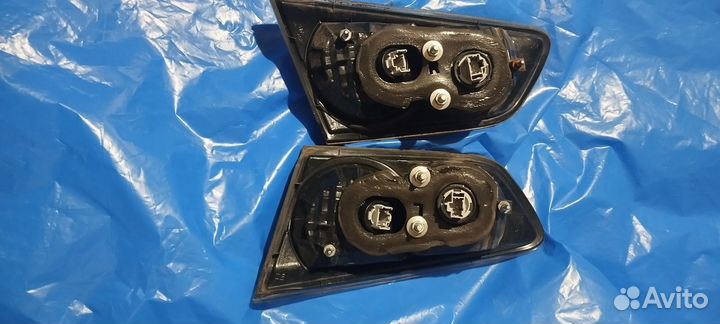 Фонари крышки лансер 10