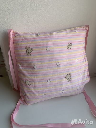 Подушки в детскую кроватку