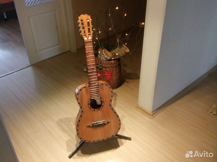 Гитара семиструнная,старинная массив,мастеровая