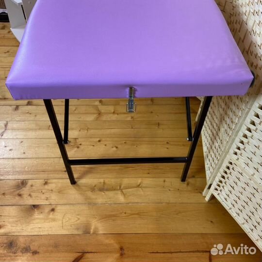 Массажный стол