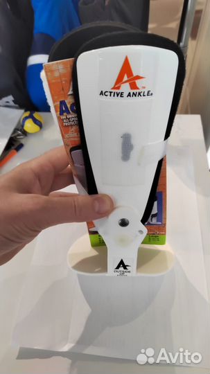 Бандаж, фиксатор на голеностоп Active Ankle