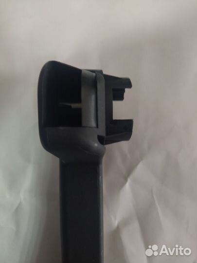 Ручка капота Octavia/ Kodiaq/Polo/ Tiguan