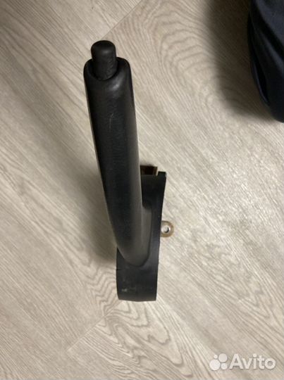 Ручник lancer 9