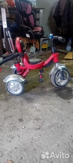 Детский трехколесный велосипед бу
