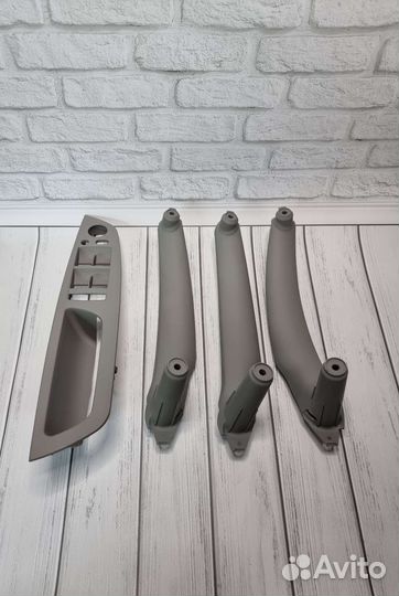 Держатель ручки передних дверей BMW E70 E71 E72