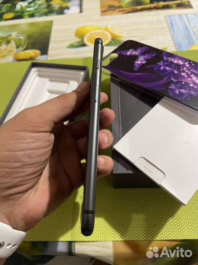 Apple iPhone 8 plus 64 Акб 84