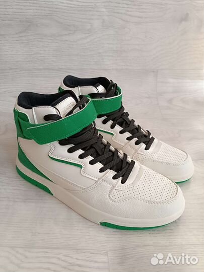 Zara кроссовки новые 39