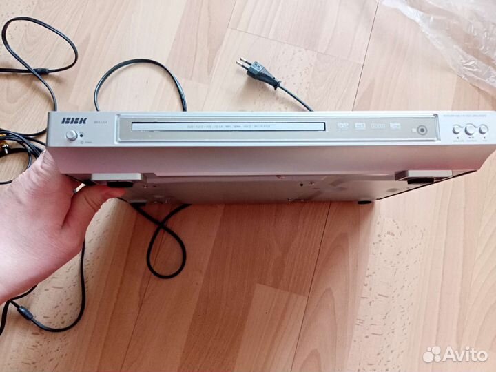 DVD плeep ввk DV112S