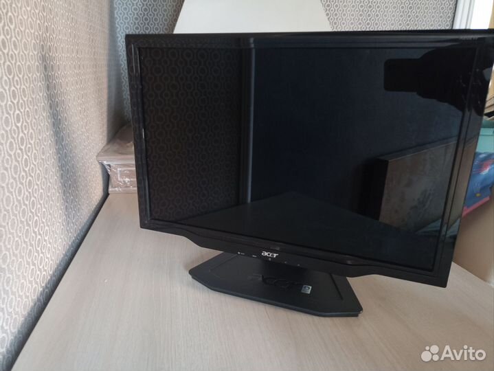 Монитор на запчасти или ремонт