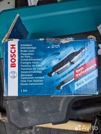 Тормозные задние колодки Bosch 0 986 494 053