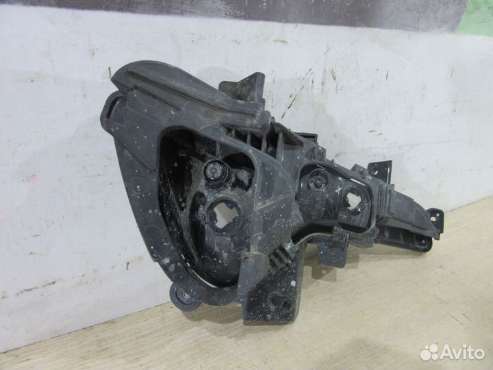 Фара противотуманная левая Kia Sportage