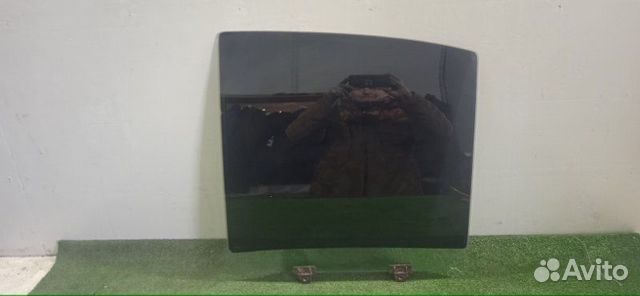 Стекло заднее левое Nissan Micra K12E CR12DE 2007