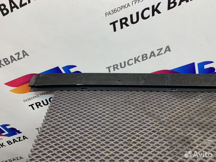 Молдинг крыши левый Mercedes-Benz Actros