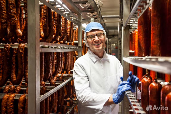 Рабочий на производство (мясокомбинат)