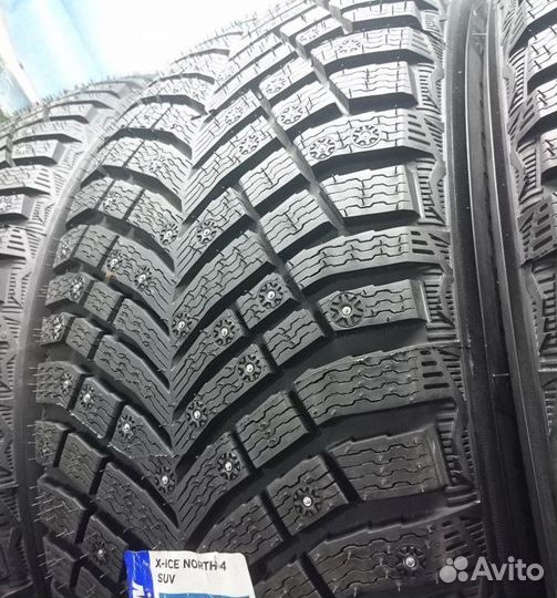 Michelin X-Ice North 4 SUV 255/45 R21 106H