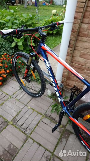 Велосипед Scott