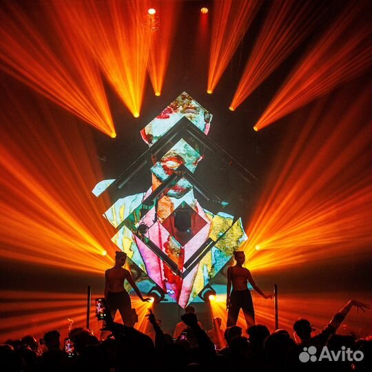 Проходки в Lookin Rooms