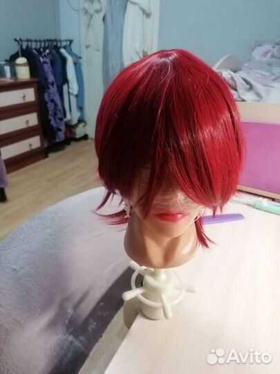 Парик короткий красный