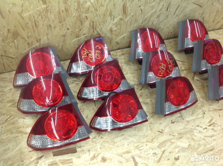 Фонарь задний Honda Civic 4D FD 2006-2008