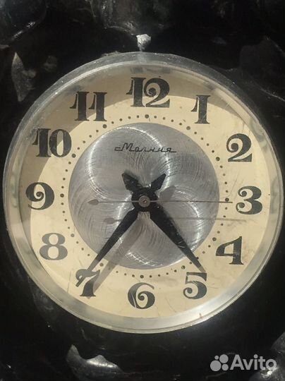 Часы Хозяйка медной горы