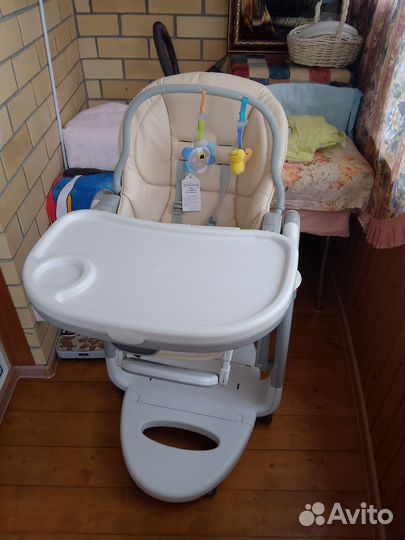 Стульчик для кормления Peg-Perego Tatamia